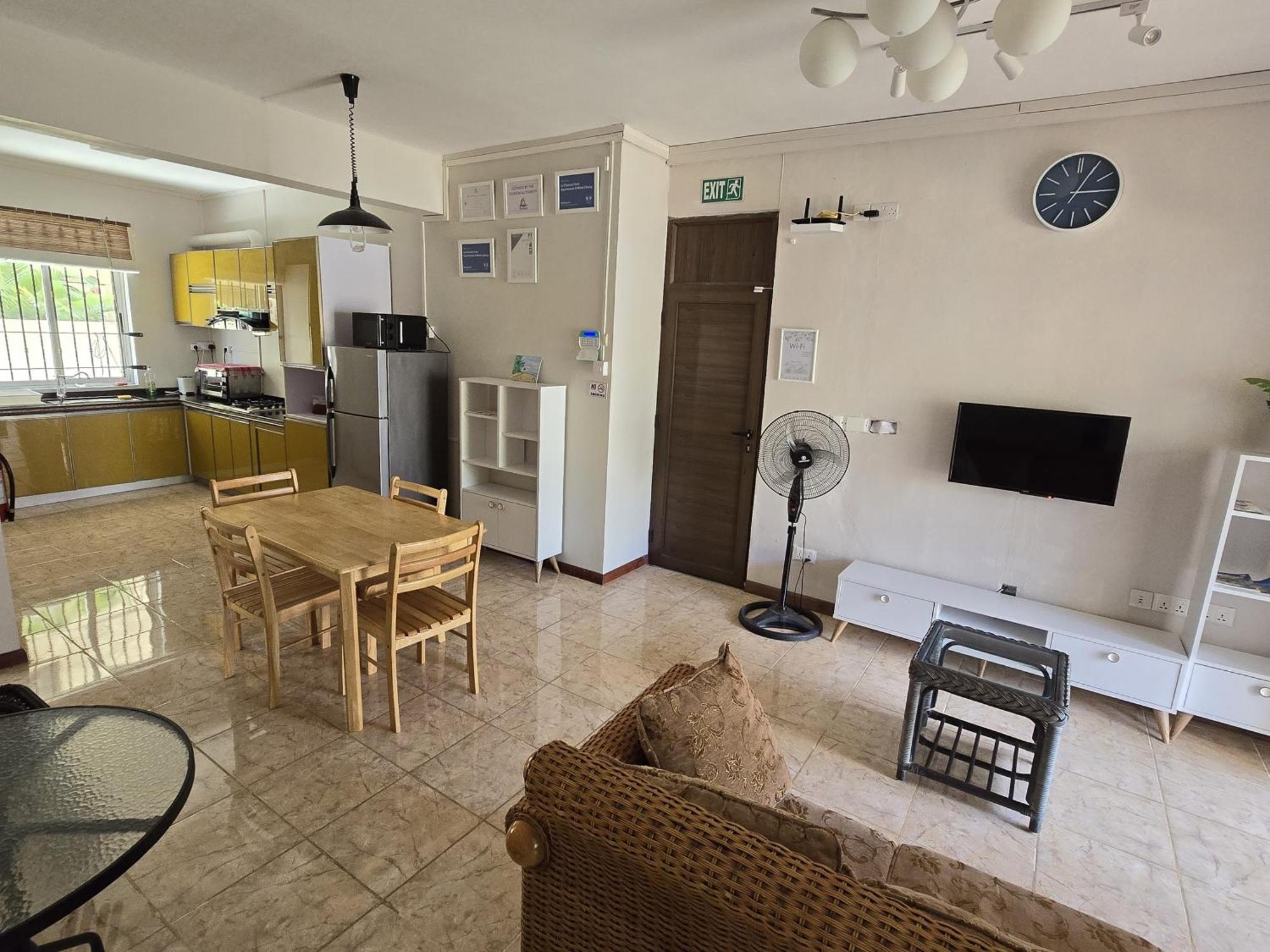 Le Diamant Vert Apartments @ Mont Choisy Экстерьер фото